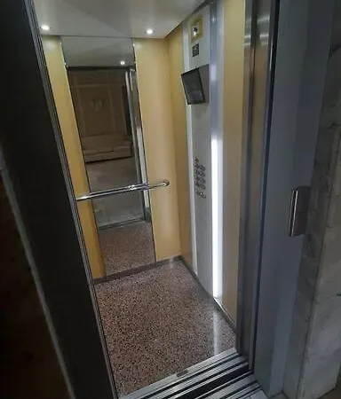 Apartamento Central Studio With Sea View Balcony!