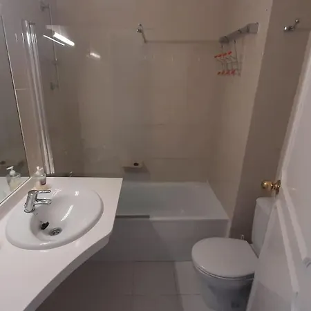 Central Studio With Sea View Balcony! *
